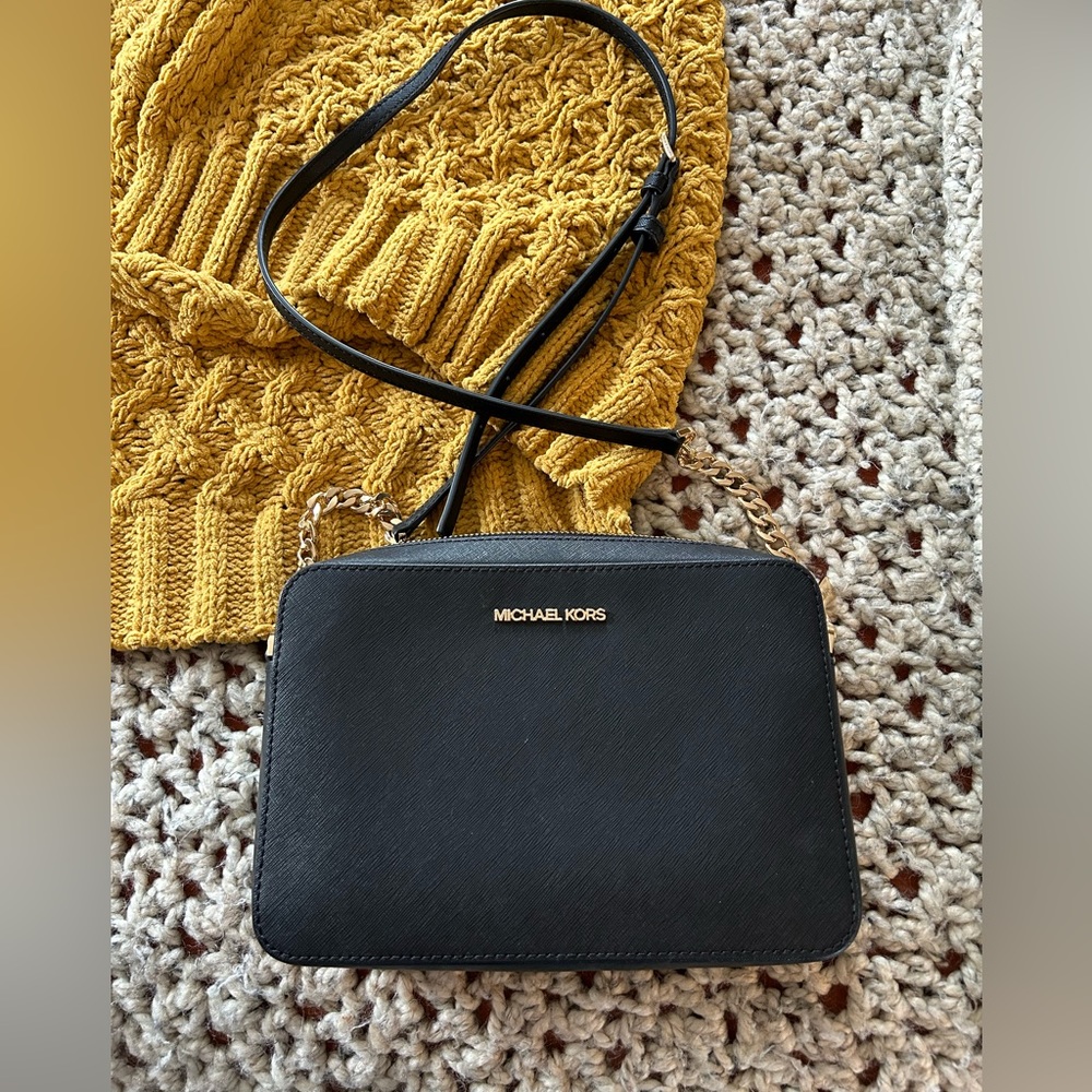 Michael Kors Crossbody